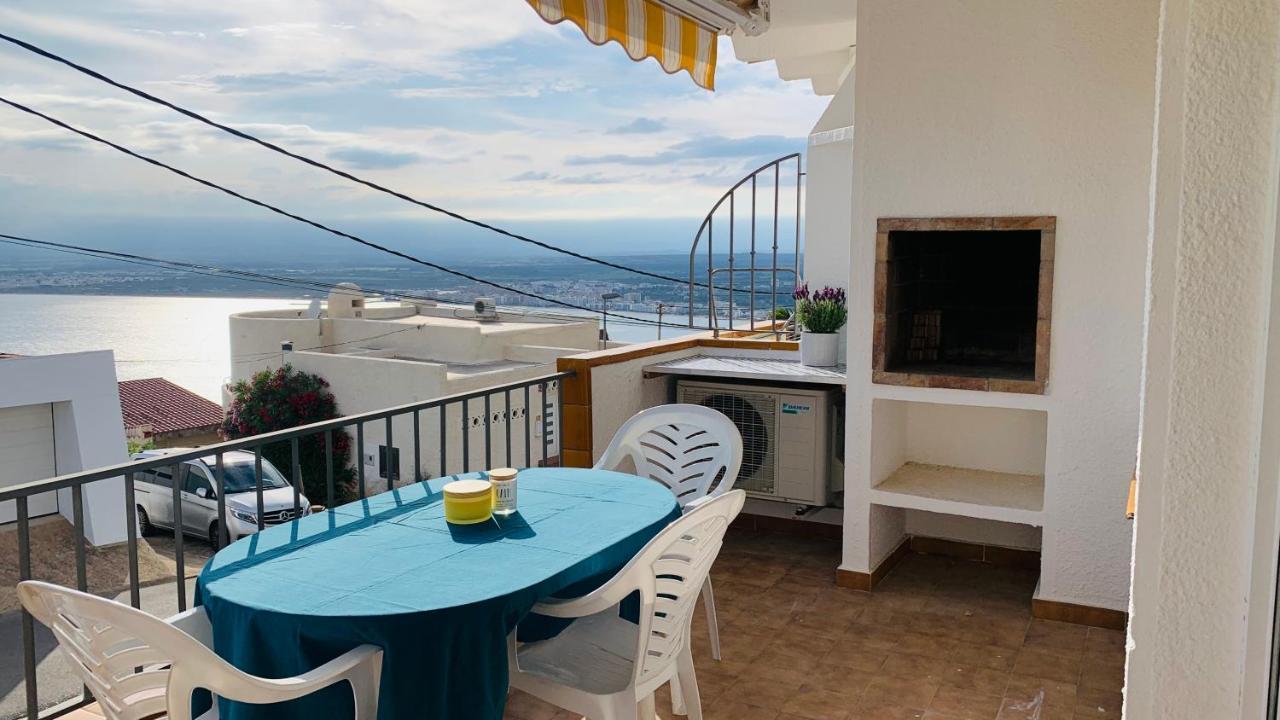 La Baie De Rose Appartement Roses Buitenkant foto